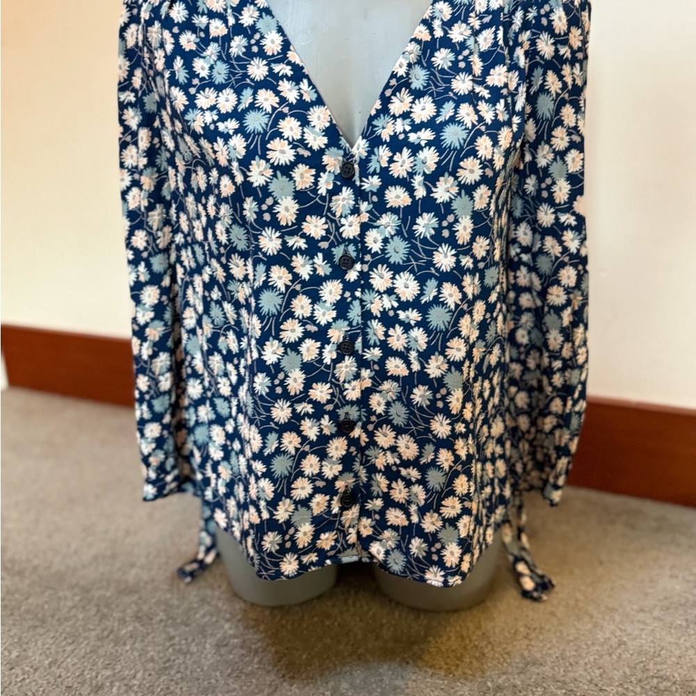 Madewell cute floral Top